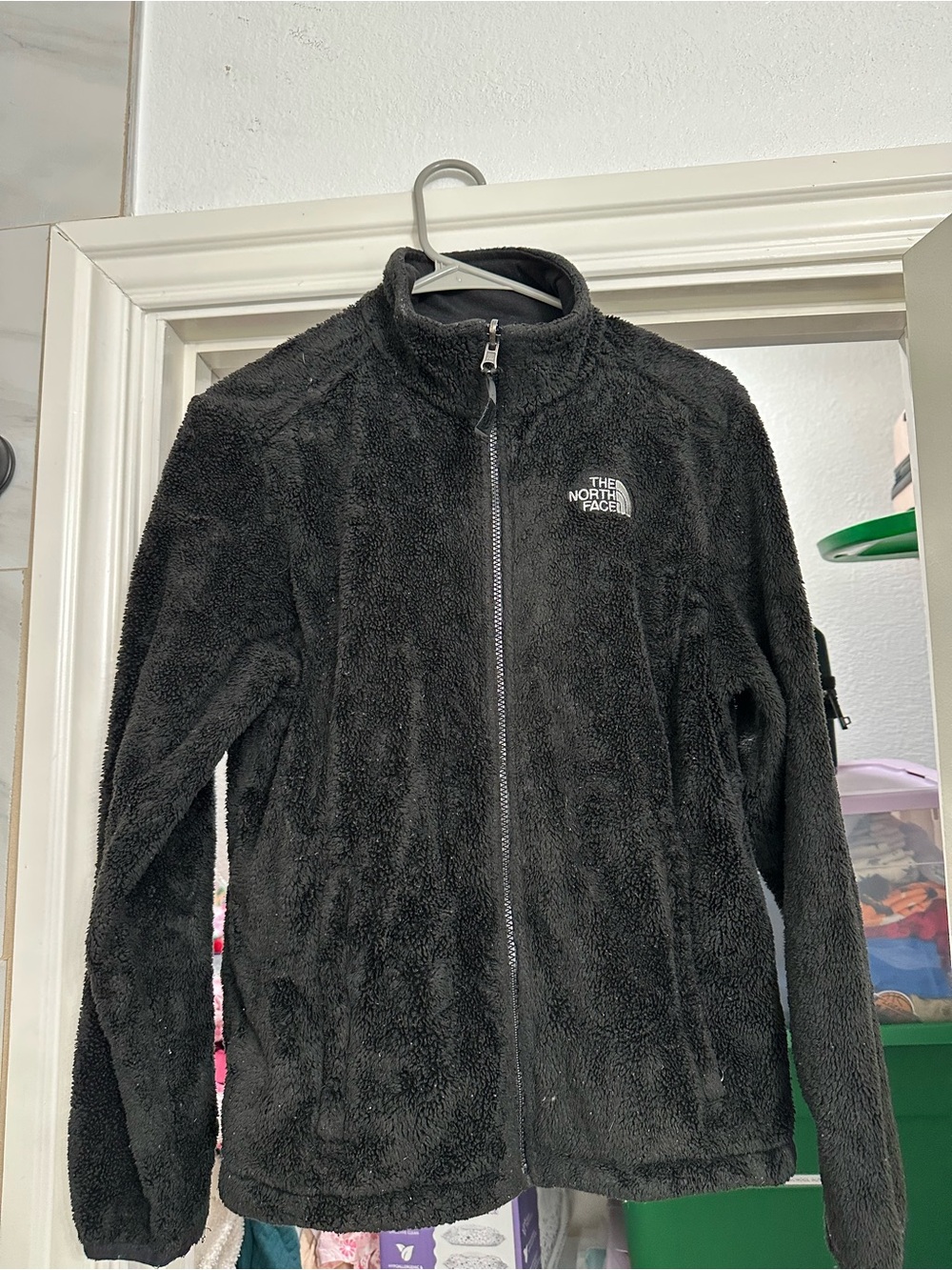 The North Face women’s' Black Fleece Jacket - Cozy Full-Zip